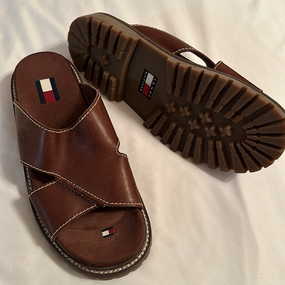 New Men’s Tommy Hilfiger 10.5 Sandals - Picture 2 of 4